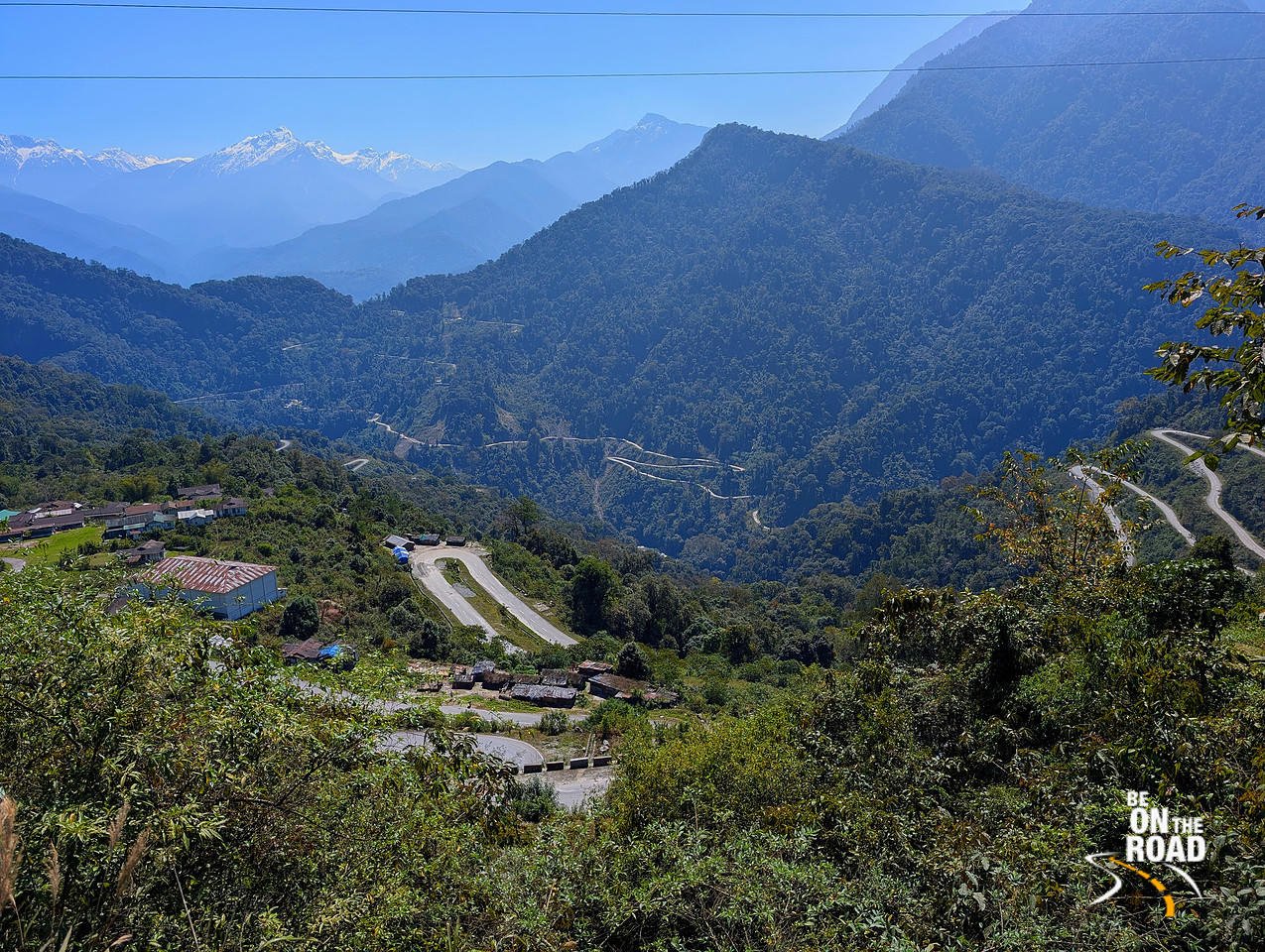 Switchbacks toward Mayudia above Roing